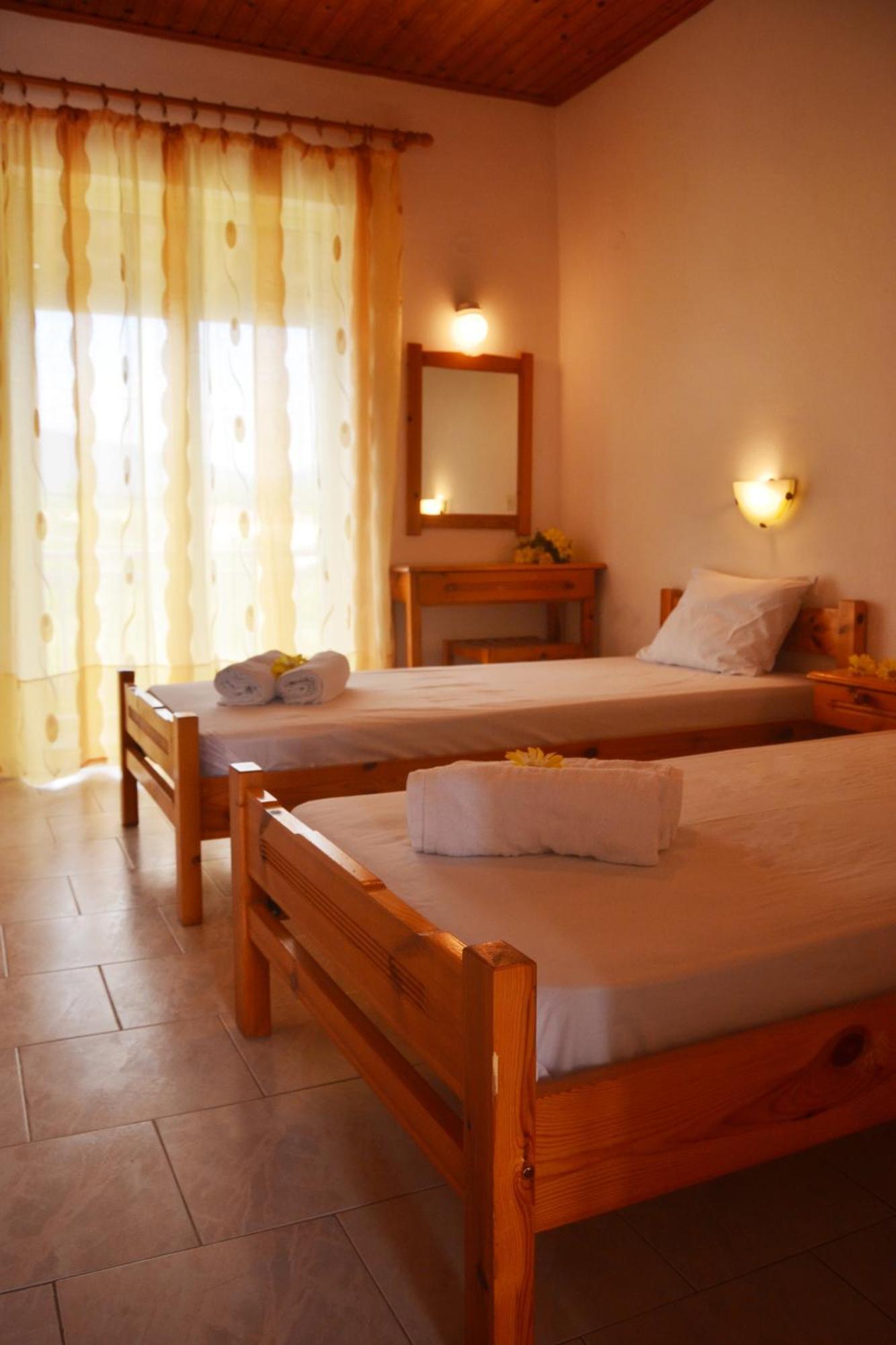 Xidis Hotel Laganas Quarto foto